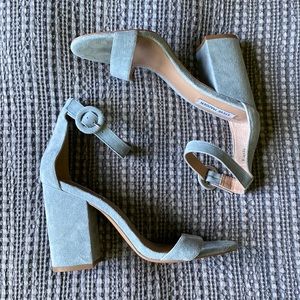 Steve Madden Friday Sandal – Light Blue, like new!